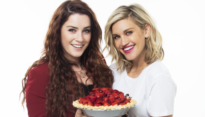 Theatre News: Ashely Roberts and Lucie Jones To Join Waitress In West End
