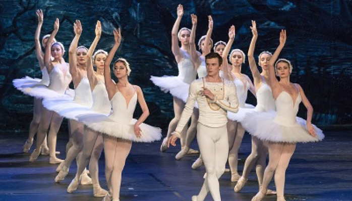Russian National Ballet presents Swan Lake