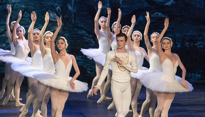 Russian National Ballet presents Swan Lake