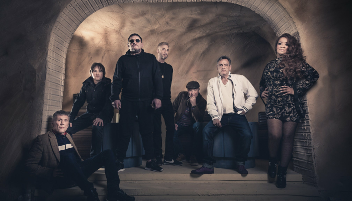 Happy Mondays + Very Special Guests Cast