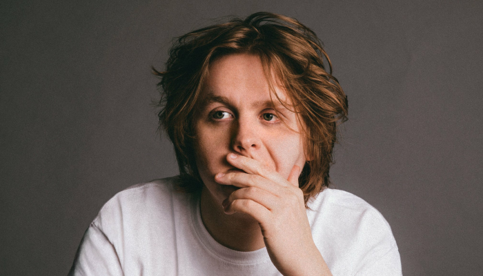 Sounds of The City - Lewis Capaldi