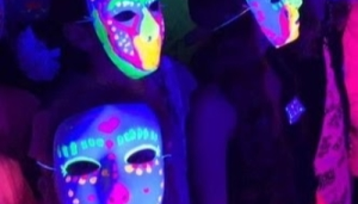 Glow Experience UV Halloween Party