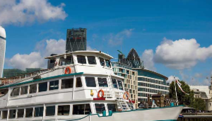 Our 2 Tone Thames cruise