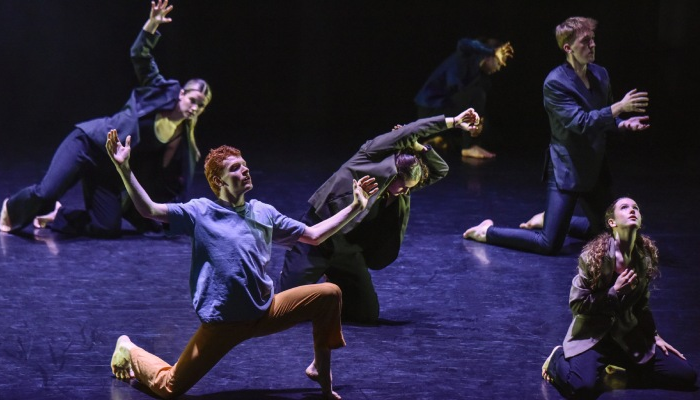 Experience Dance Training with The Lowry - Choreography with Contact