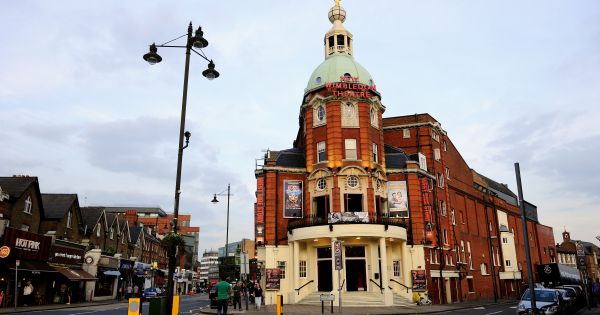 New Wimbledon Theatre, Wimbledon | What's On & Book Tickets | Theatres